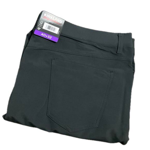Kirkland Signature Men's Performance Golf Stretch Black Pant Size 40 X 32 NWT - Picture 3 of 9
